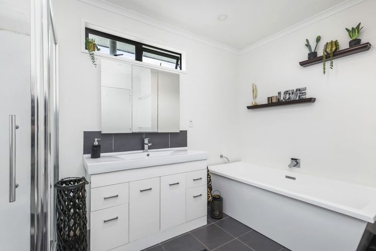 Photo of property in 5 Hartis Avenue, Huntly, 3700