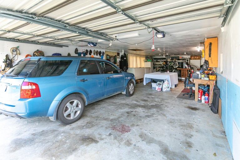 Photo of property in 135 Hauraki Road, Coromandel, 3506