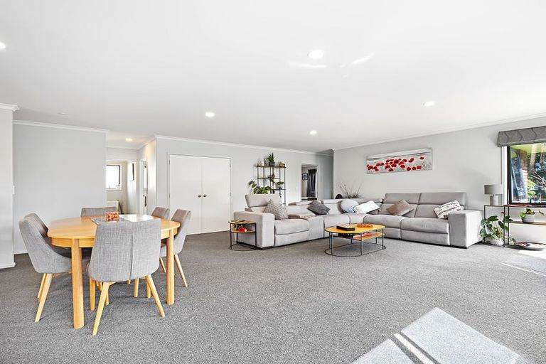 Photo of property in 6 Stonebridge Park Drive, Holdens Bay, Rotorua, 3010