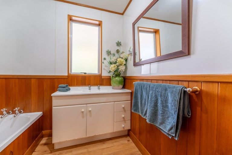 Photo of property in 16 Settlement Road, Kurow, 9435