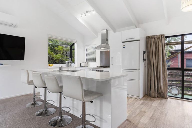 Photo of property in 1 Crown Reef, Pauanui, Hikuai, 3579