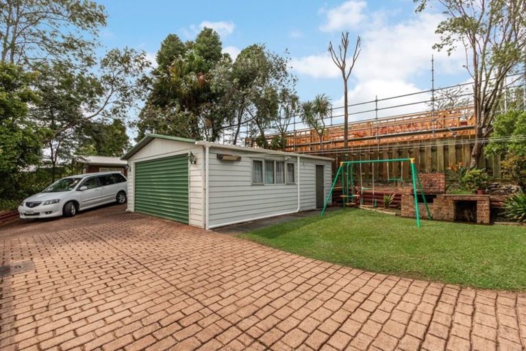 Photo of property in 29 Cron Avenue, Te Atatu South, Auckland, 0610