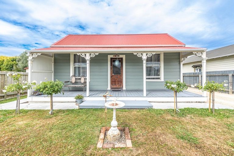 Photo of property in 50 Maxwell Avenue, Durie Hill, Whanganui, 4500