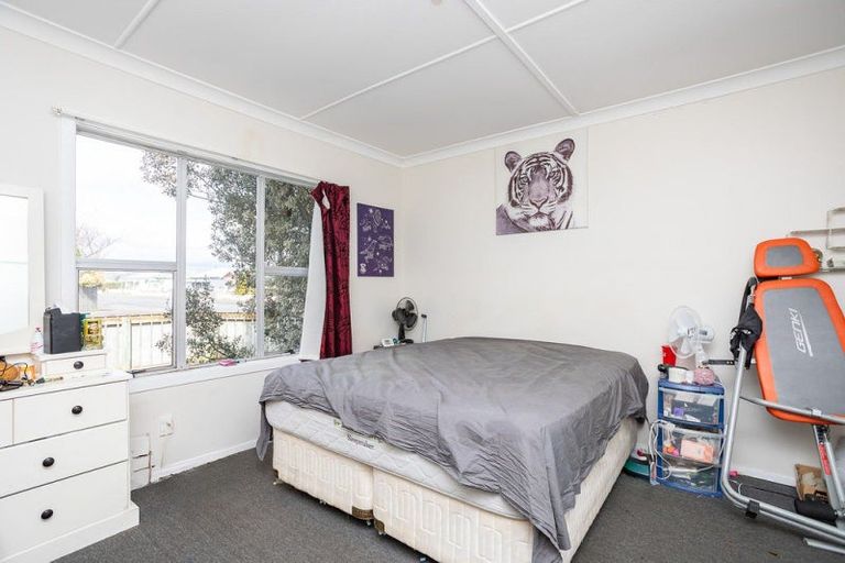 Photo of property in 13 Waterloo Street, Dannevirke, 4930