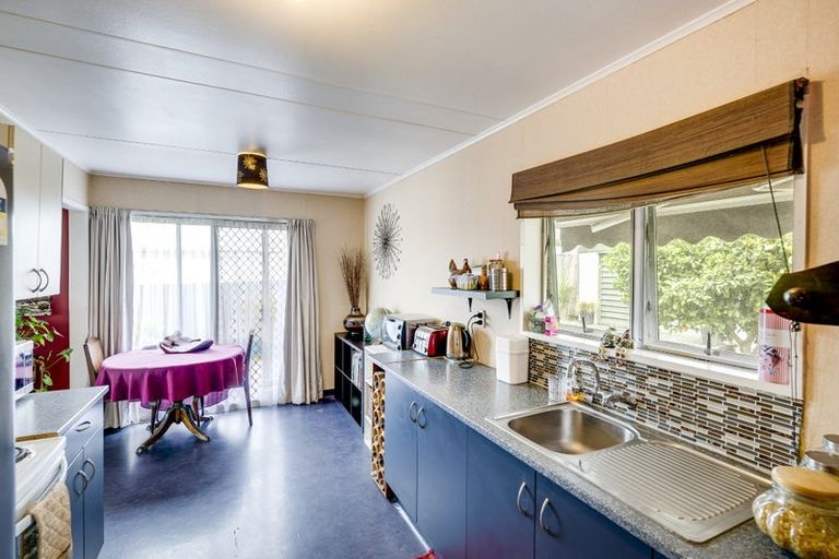 Photo of property in 55 Caernarvon Drive, Flaxmere, Hastings, 4120