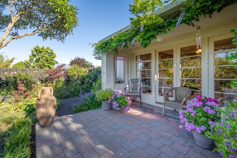 Photo of property in 56 Meldrum Street, Winton, 9720