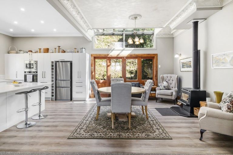 Photo of property in 14 Garfield Avenue, Roslyn, Dunedin, 9010