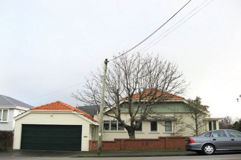 Photo of property in 36 Braithwaite Street, Karori, Wellington, 6012