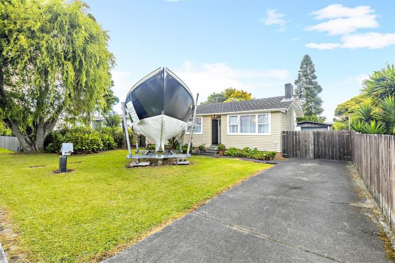 Photo of property in 20 Brightwell Street, Papakura, 2110