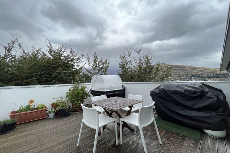 Photo of property in Greenstone Terraces, 62/716 Frankton Road, Queenstown, 9300