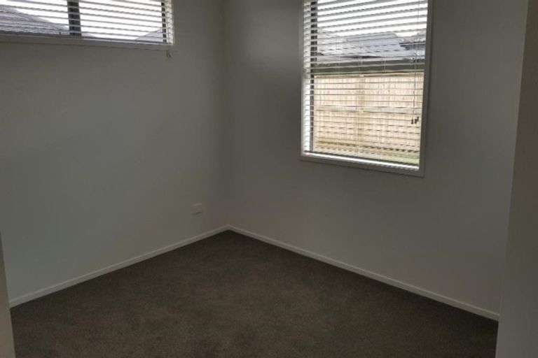 Photo of property in 5 Cowell Crescent, Pyes Pa, Tauranga, 3112