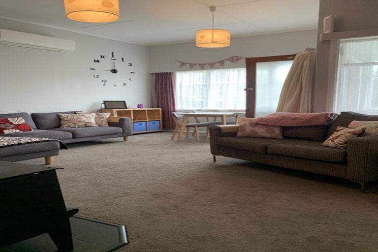 Photo of property in 121 Dixon Street, Masterton, 5810