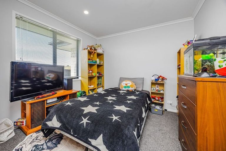 Photo of property in 38 Calder Crescent, Pokeno, 2402