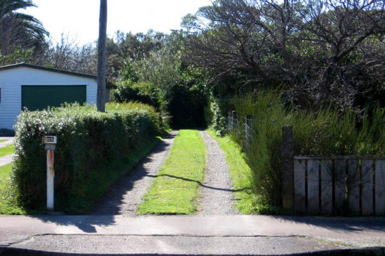 Photo of property in 25 Fox Street, Featherston, 5710