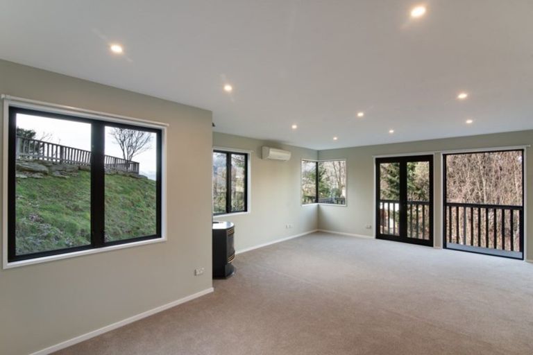 Photo of property in 55 Goldfield Heights, Queenstown, 9300