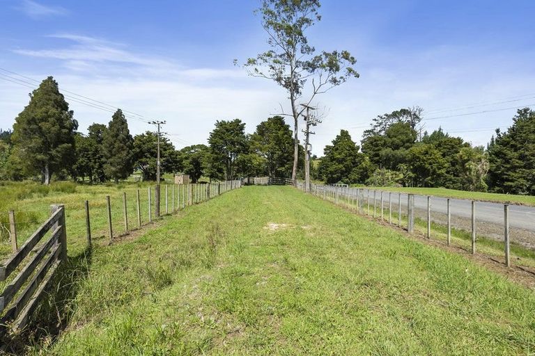Photo of property in 671 Weranui Road, Puhoi, Silverdale, 0994