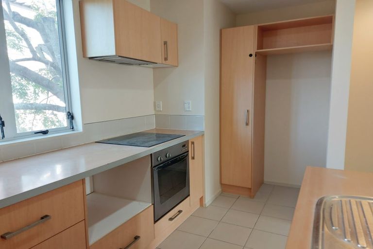 Photo of property in 7 Albionvale Road, Glen Eden, Auckland, 0602