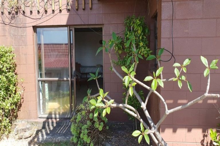 Photo of property in 26 Bay View Road, Cable Bay, 0420