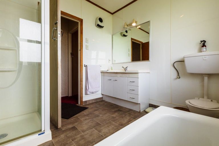 Photo of property in 2415 Takapau Road, Waipukurau, 4200