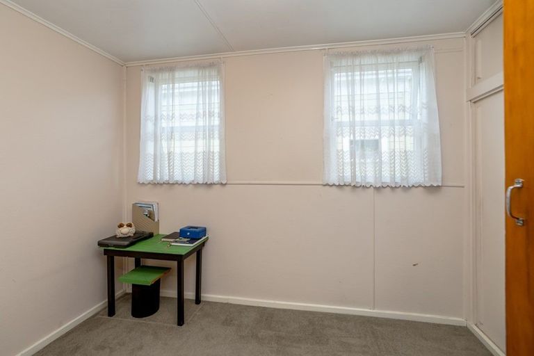 Photo of property in 95 Villa Street, Masterton, 5810