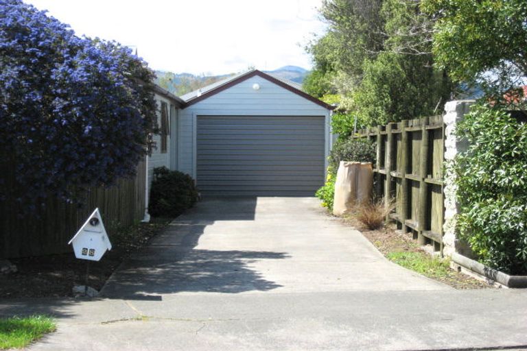 Photo of property in 28 Newman Avenue, Brightwater, 7022