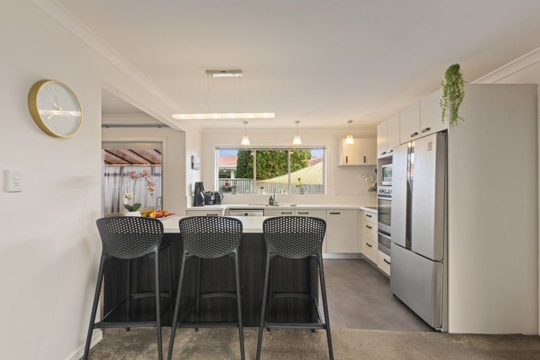 Photo of property in 33 Newcastle Street, Hokowhitu, Palmerston North, 4410