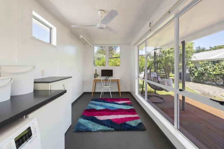 Photo of property in 24 Limbrick Street, Terrace End, Palmerston North, 4410