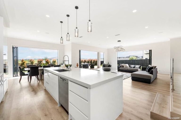 Photo of property in 11 George Town Drive, Beachlands, Auckland, 2018