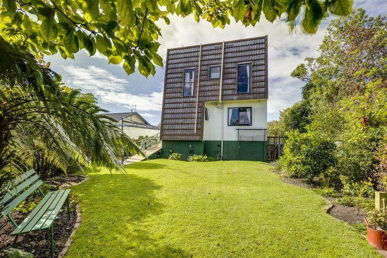 Photo of property in 28a Bowling Road, Greenmeadows, Napier, 4112