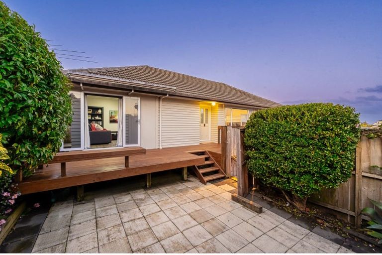 Photo of property in 26b Elliot Street, Howick, Auckland, 2014