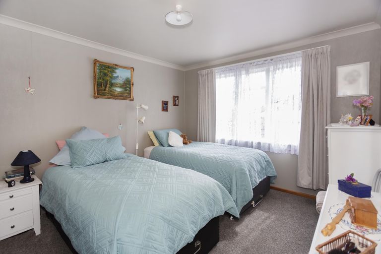 Photo of property in 11 Selwyn Street, South Hill, Oamaru, 9400