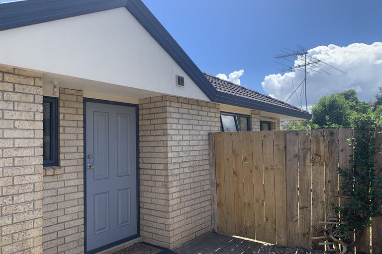 Photo of property in 1/15 Picton Street, Papatoetoe, Auckland, 2024