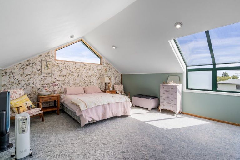 Photo of property in 15 Union Street, Winton, 9720