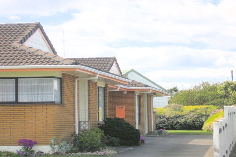 Photo of property in 65b Gloucester Road, Mount Maunganui, 3116