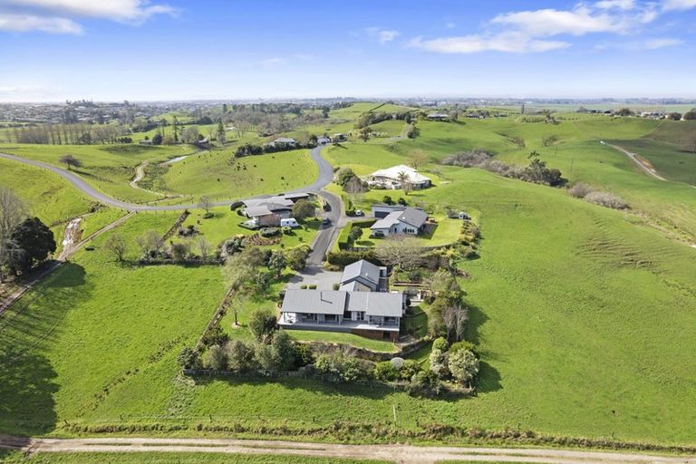 Photo of property in 25 Stonebridge Road, Temple View, Hamilton, 3289