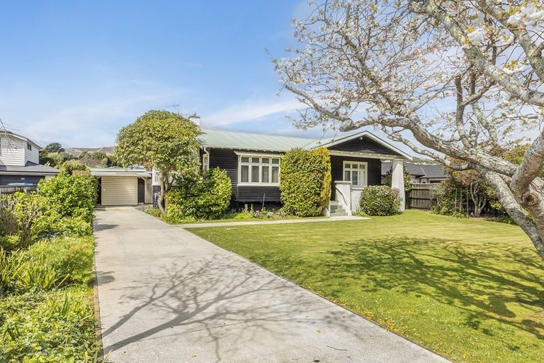 Photo of property in 20 Nathan Street, Tawa, Wellington, 5028