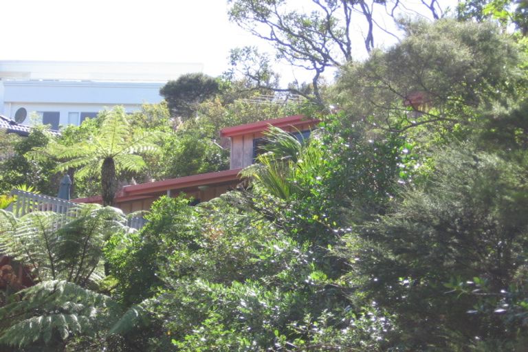 Photo of property in 98 Hadfield Street, Beach Haven, Auckland, 0626