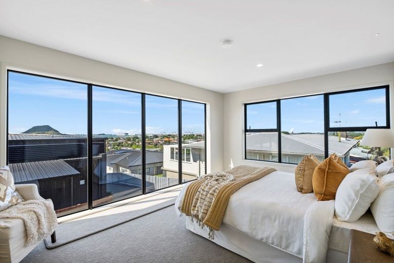 Photo of property in 32 Rutherford Street, Otumoetai, Tauranga, 3110