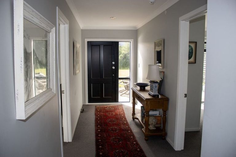 Photo of property in 21 Sunset Parade, Kai Iwi, Whanganui, 4574