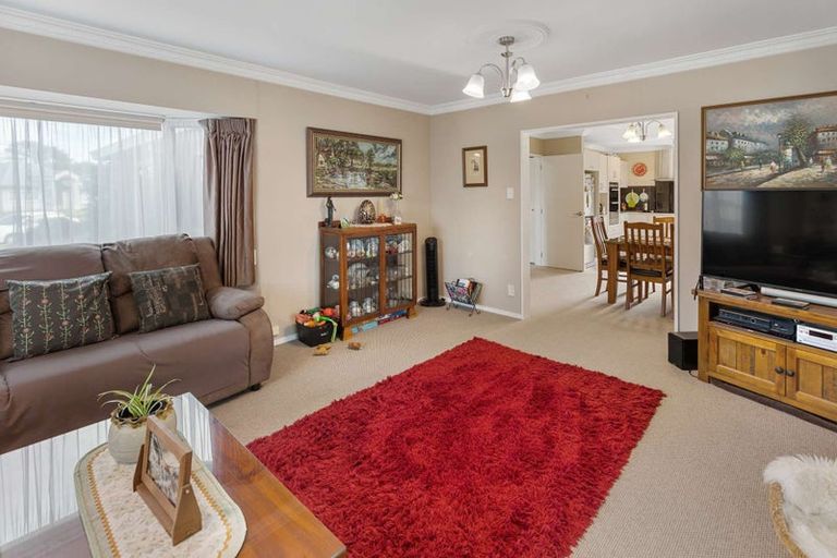 Photo of property in 1 Waharua Place, Tawhero, Whanganui, 4501