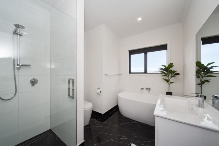 Photo of property in 464a Turuturu Road, Hawera, 4674