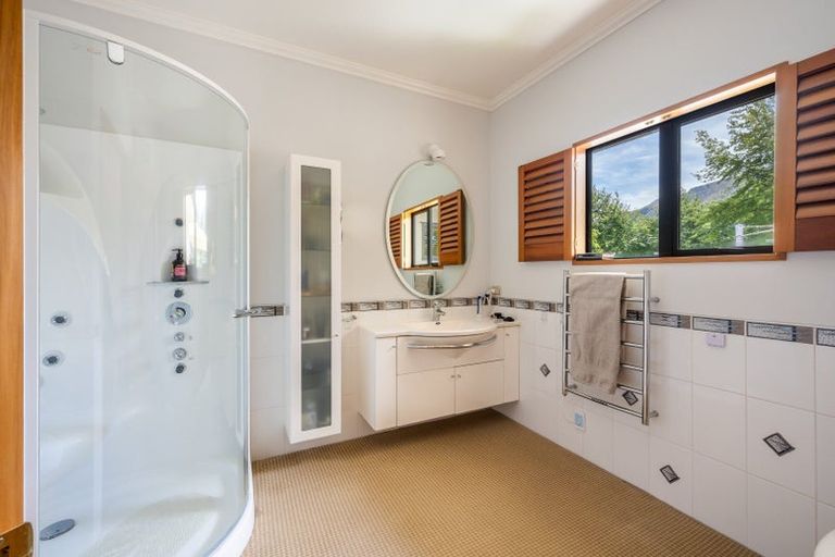 Photo of property in 70 Nichol Street, Lake Hawea, Wanaka, 9382