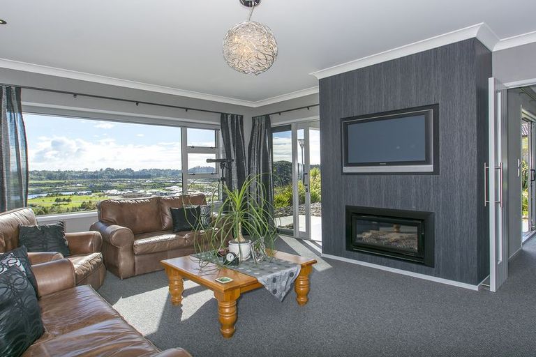 Photo of property in 91 Mortlake Heights, Pyes Pa, Tauranga, 3112