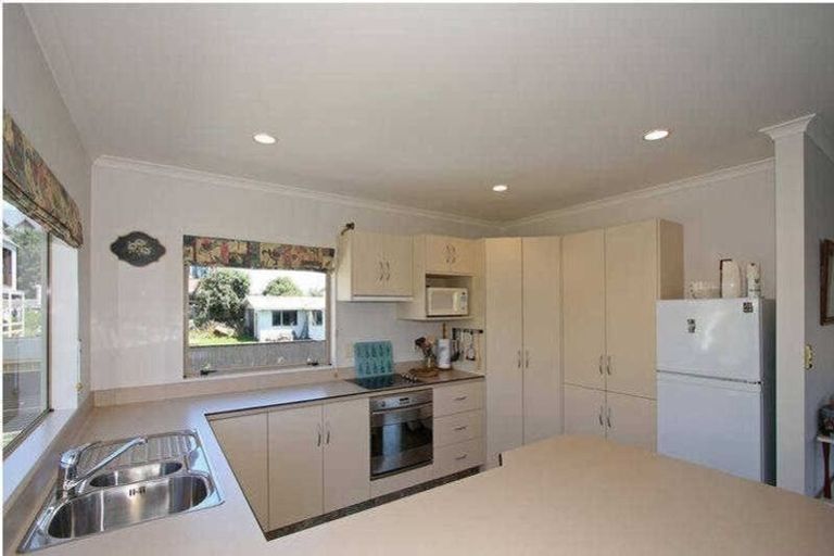 Photo of property in 118a Seaview Road, Paraparaumu Beach, Paraparaumu, 5032