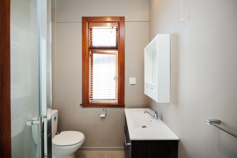 Photo of property in 201 Fitzherbert Avenue, West End, Palmerston North, 4410