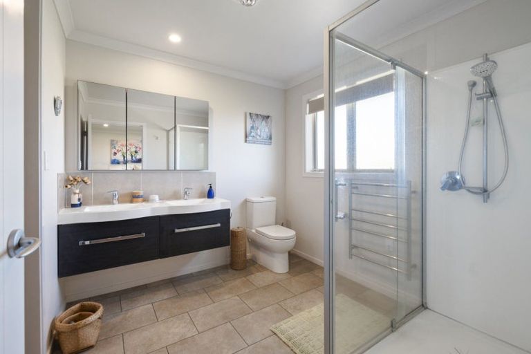 Photo of property in 12 Malthus Place, Foxton Beach, Foxton, 4815