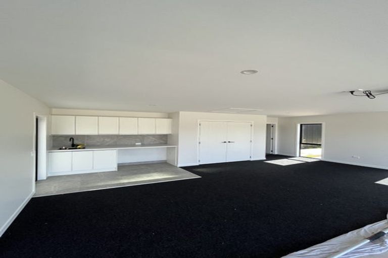 Photo of property in 4 Ngaroma Crescent, Whitianga, 3510
