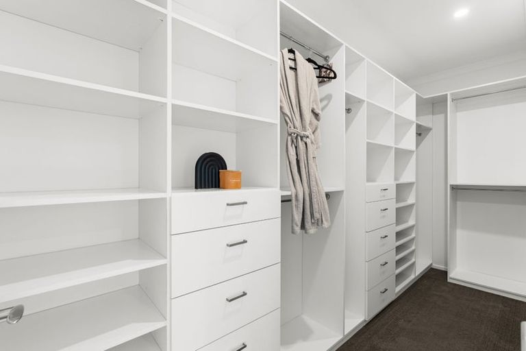 Photo of property in 14 Rockport Place, Parklands, Christchurch, 8083