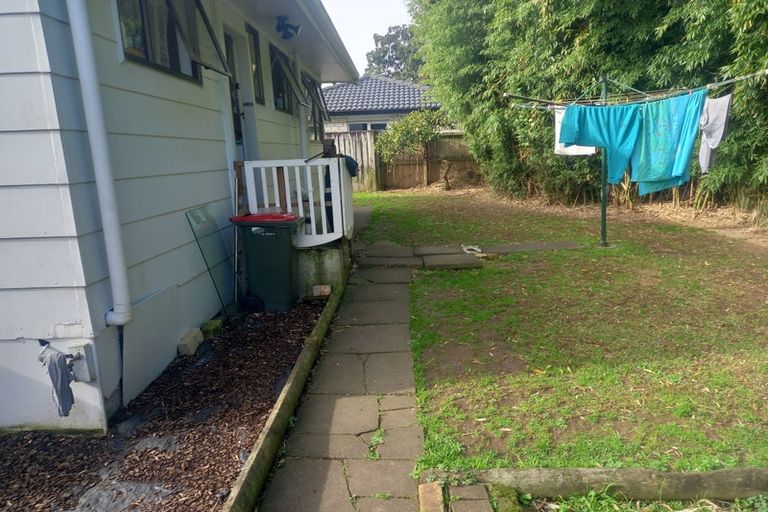 Photo of property in 2/3 Ririno Place, Manurewa, Auckland, 2102