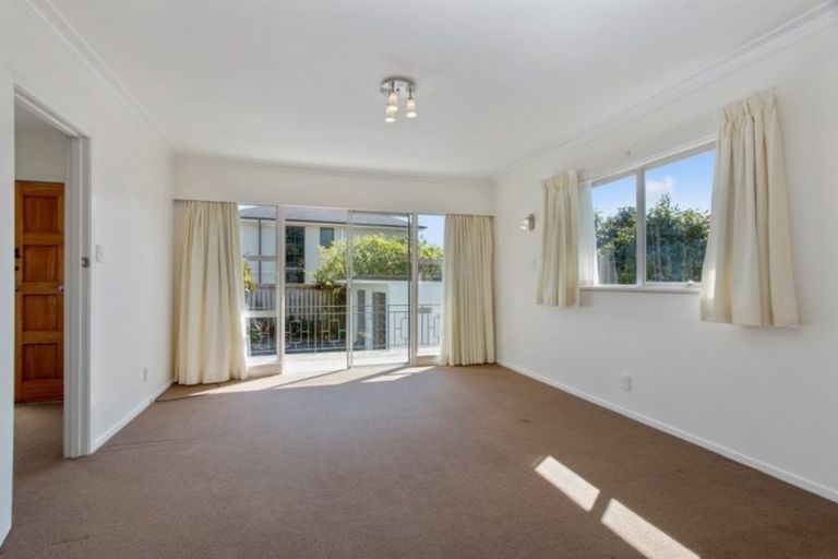 Photo of property in 3/6 Pencarrow Avenue, Mount Eden, Auckland, 1024